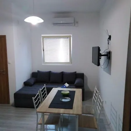 Krka Apartment *